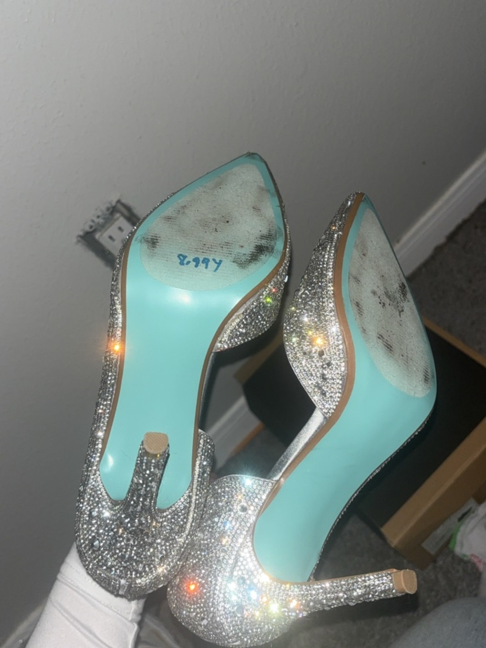 Betsey Johnson Silver Crystal Pointed Toe Pump with Teal Accent Heel - Picture 4 of 4